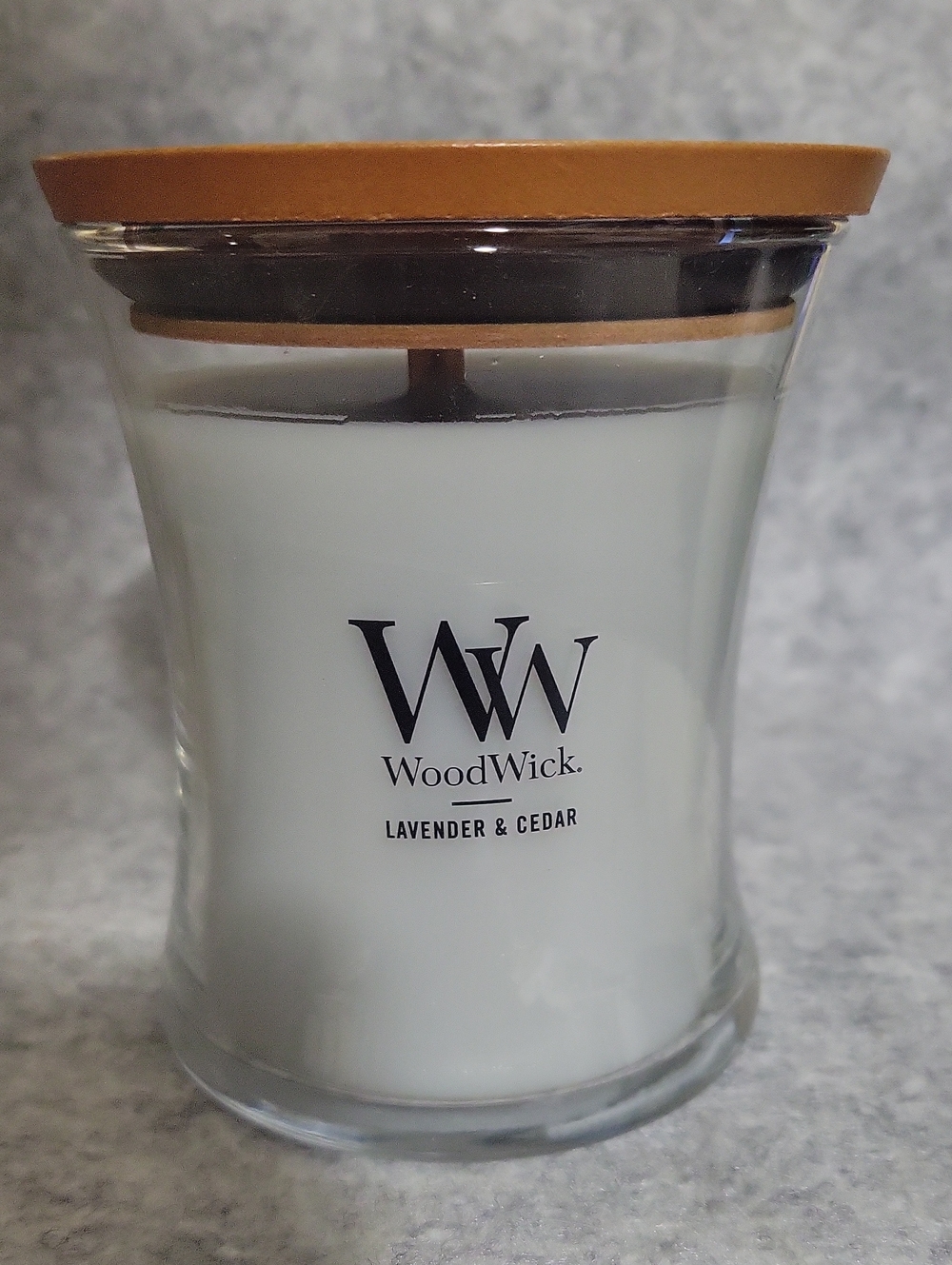 WoodWick Lavender & Cedar Candle with Wooden Lid New